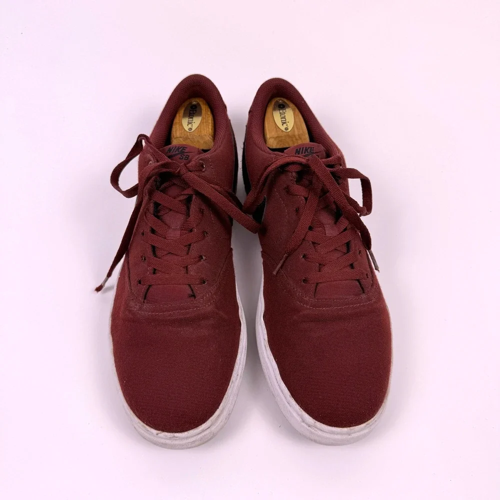 Nike SB Check Shoes Solarsoft Canvas Mens Size 12 Burgundy Maroon Skate